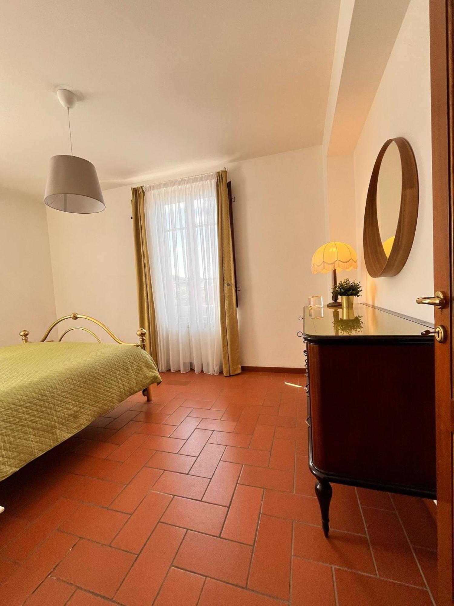 Appartement Charme Con Parcheggio à Lucques Extérieur photo