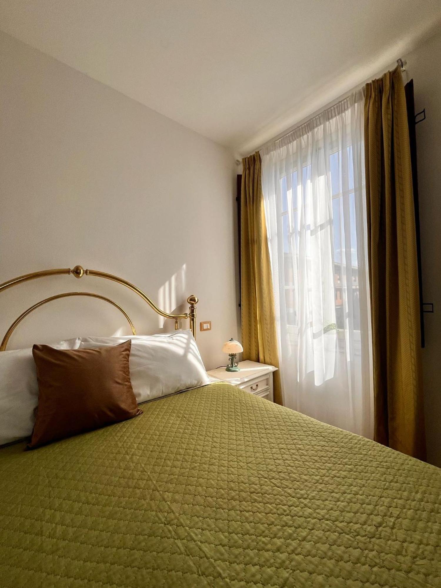 Appartement Charme Con Parcheggio à Lucques Extérieur photo