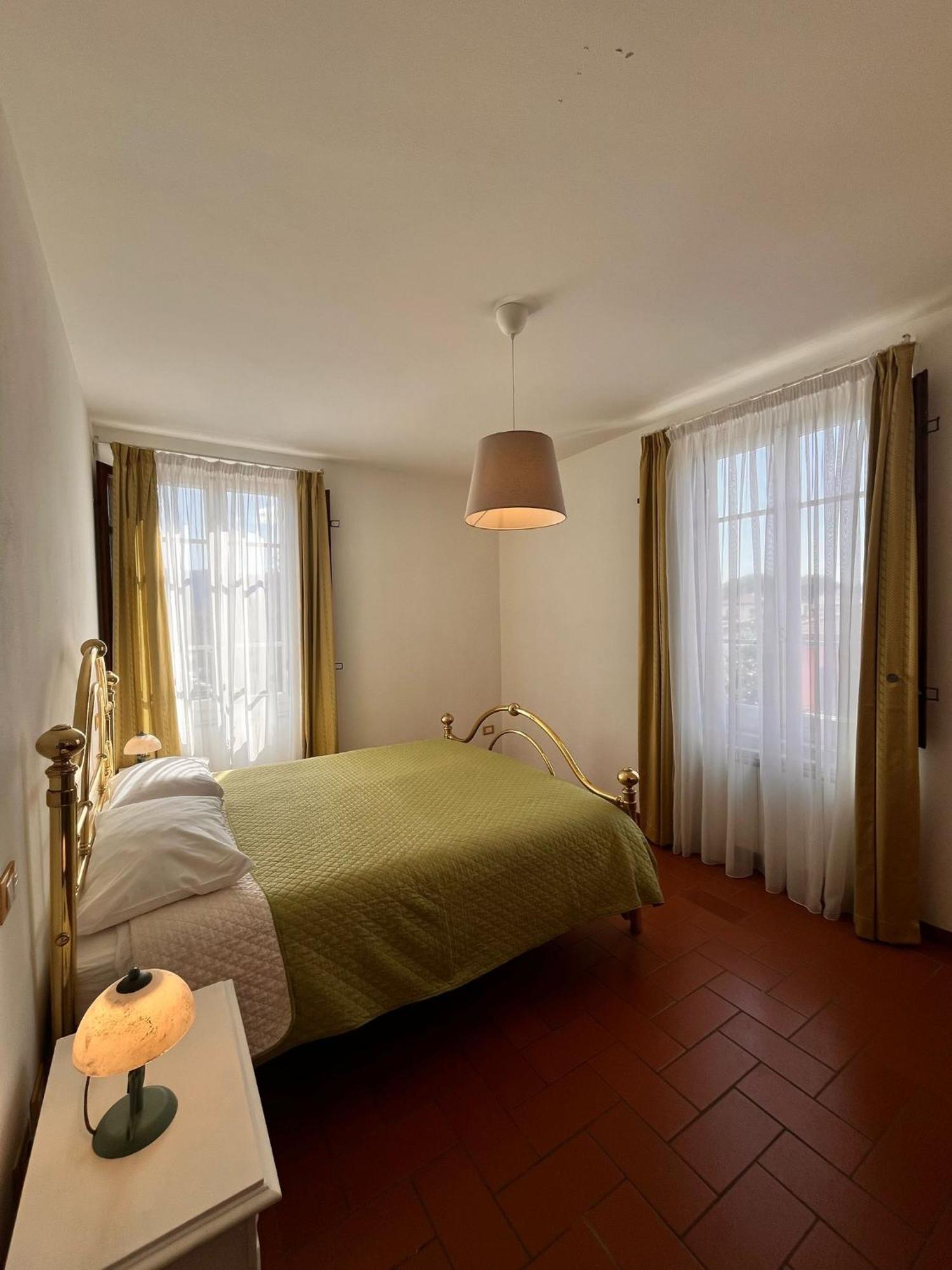 Appartement Charme Con Parcheggio à Lucques Extérieur photo