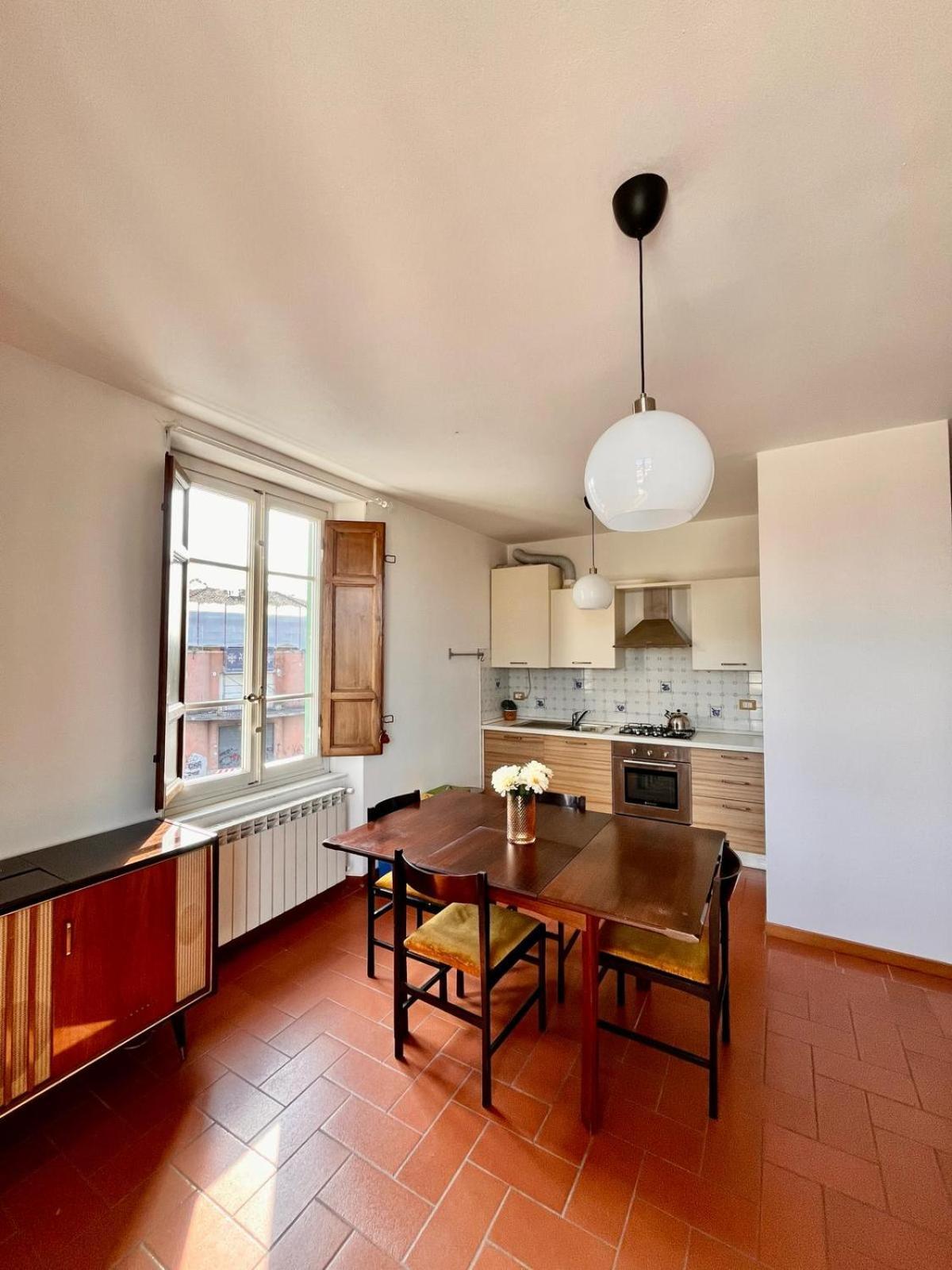 Appartement Charme Con Parcheggio à Lucques Extérieur photo